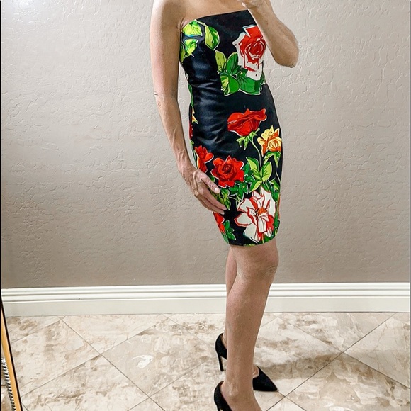 David Meister Strapless Floral Crystal Mini Dress Black Multicolored Size 2 - Picture 4 of 11